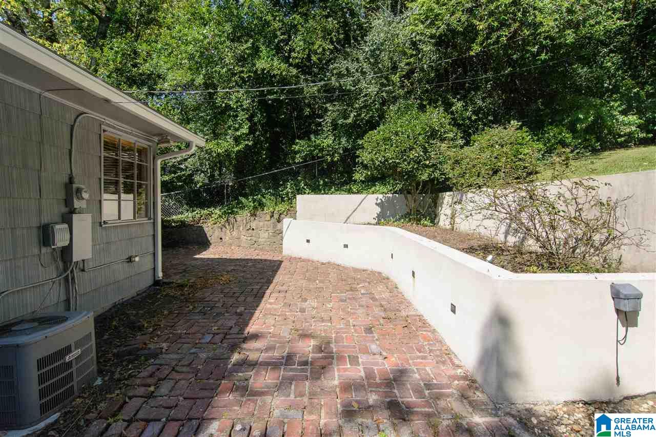 1106 Saulter Road Birmingham, AL 35209 - Photo 35 of 36