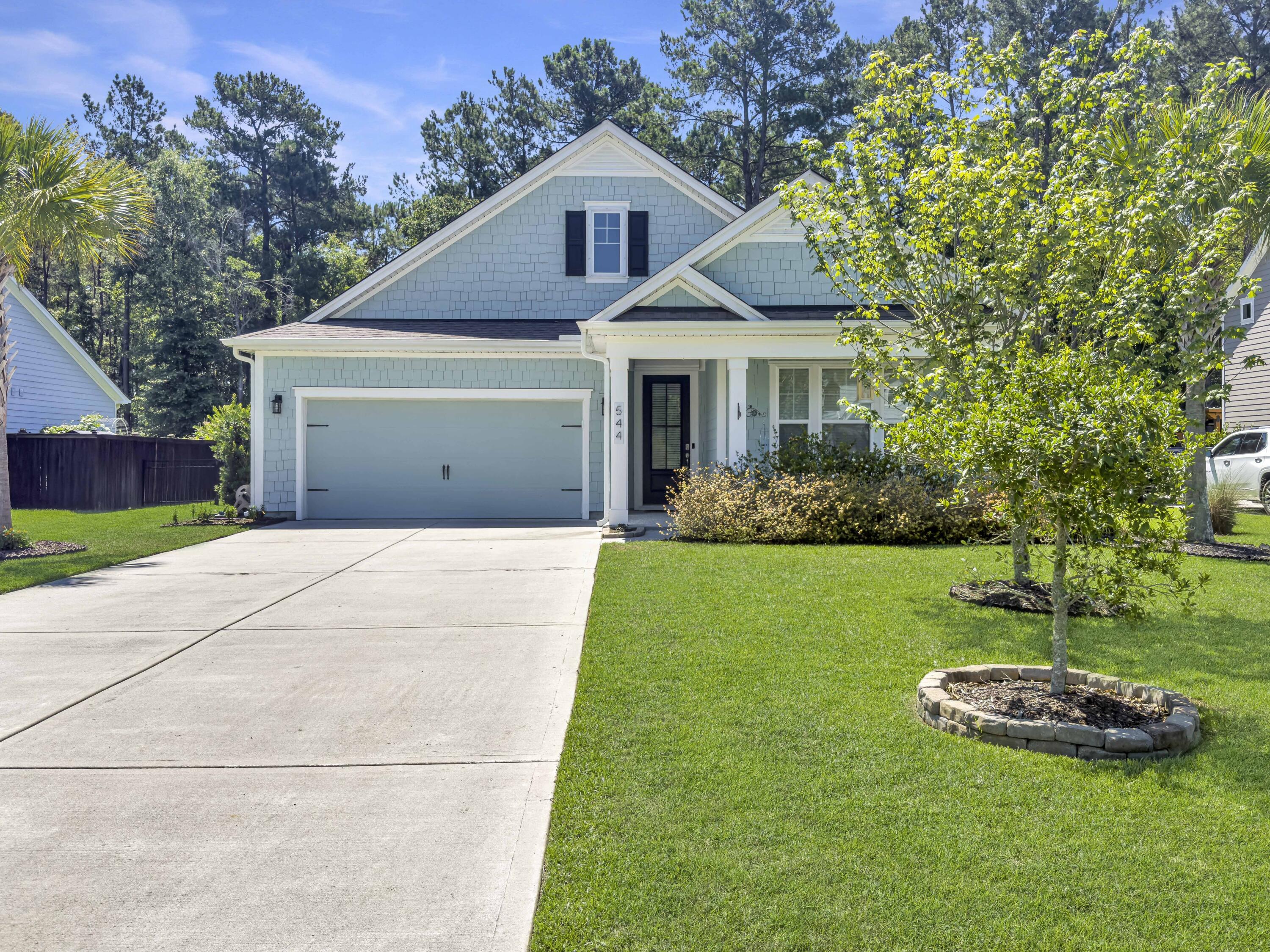 544 Pontoon Road Huger, SC 29450 - Photo 2 of 47 IMG_5679