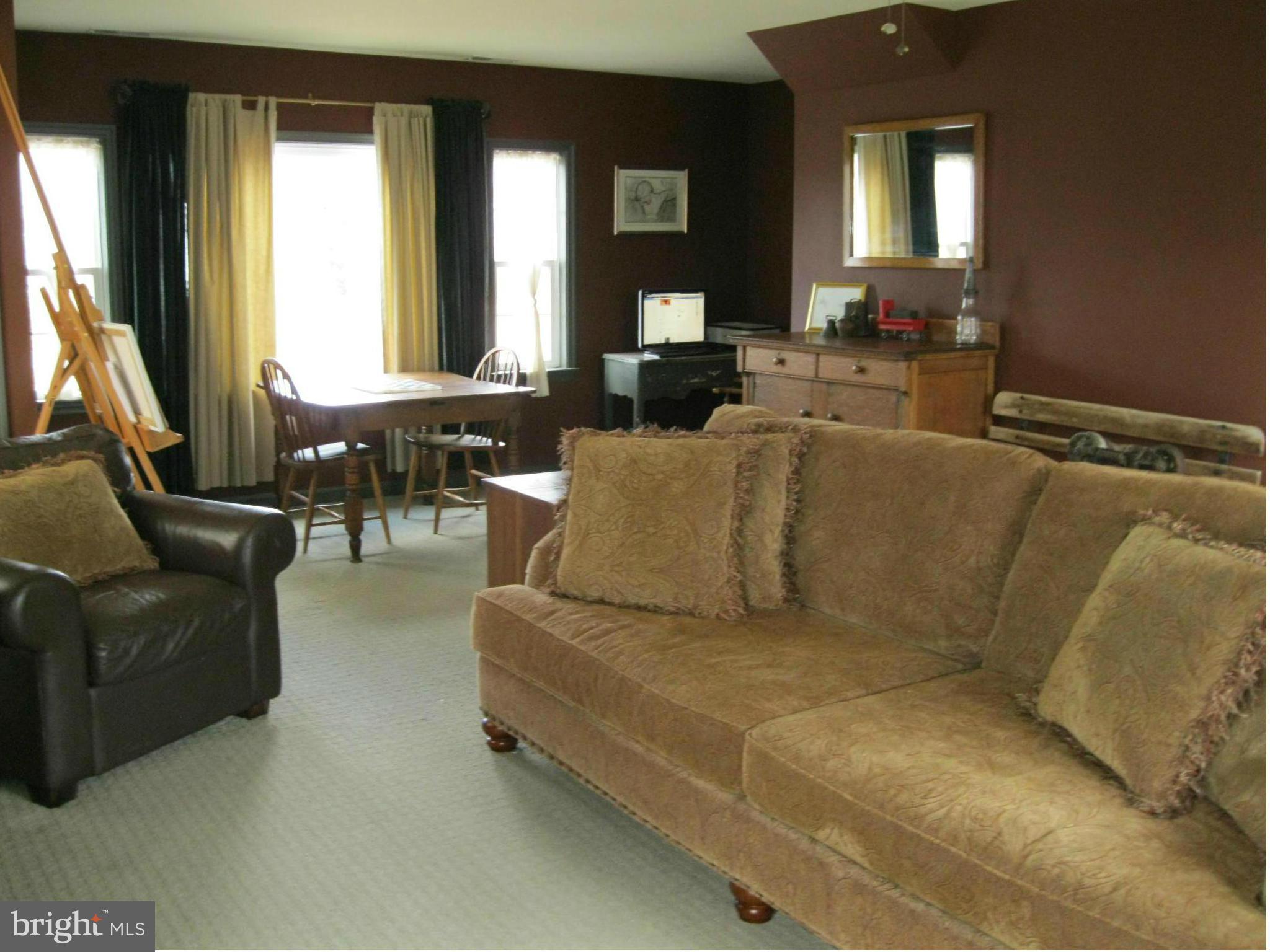 17086 Waterloo Road Amissville, VA 20106 - Photo 11 of 29 Family Room