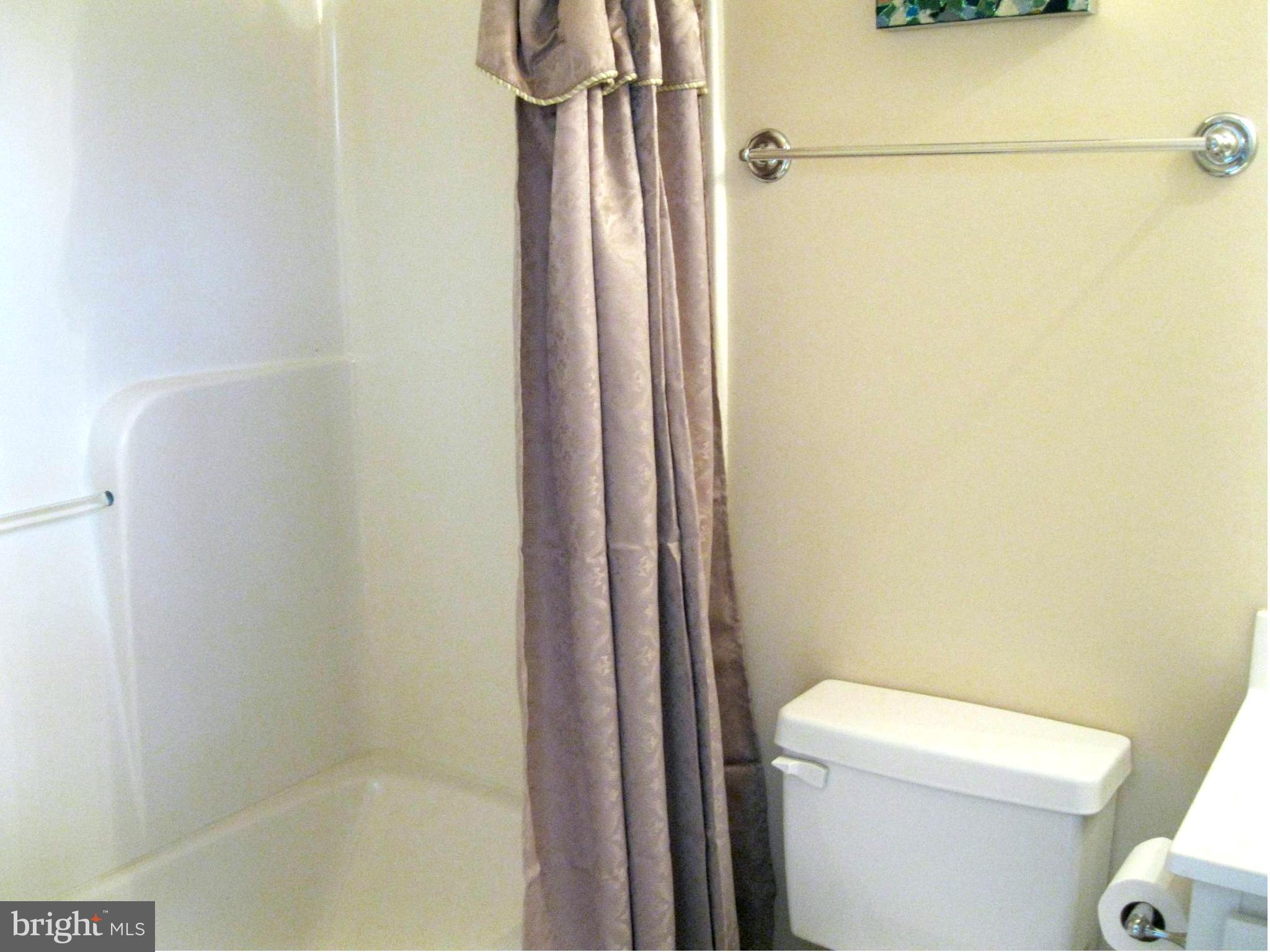17086 Waterloo Road Amissville, VA 20106 - Photo 23 of 29 Bath