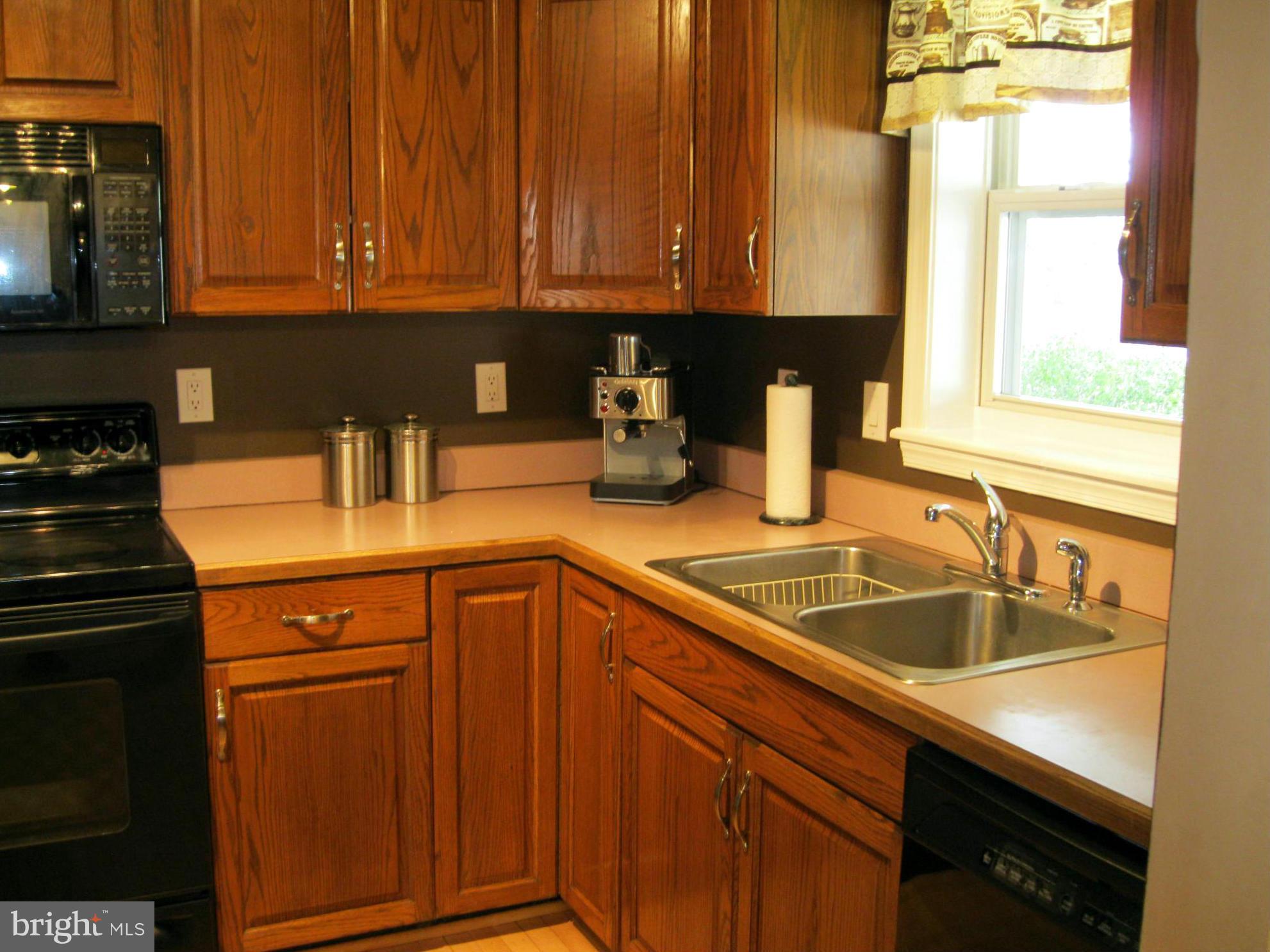 17086 Waterloo Road Amissville, VA 20106 - Photo 5 of 29 Kitchen