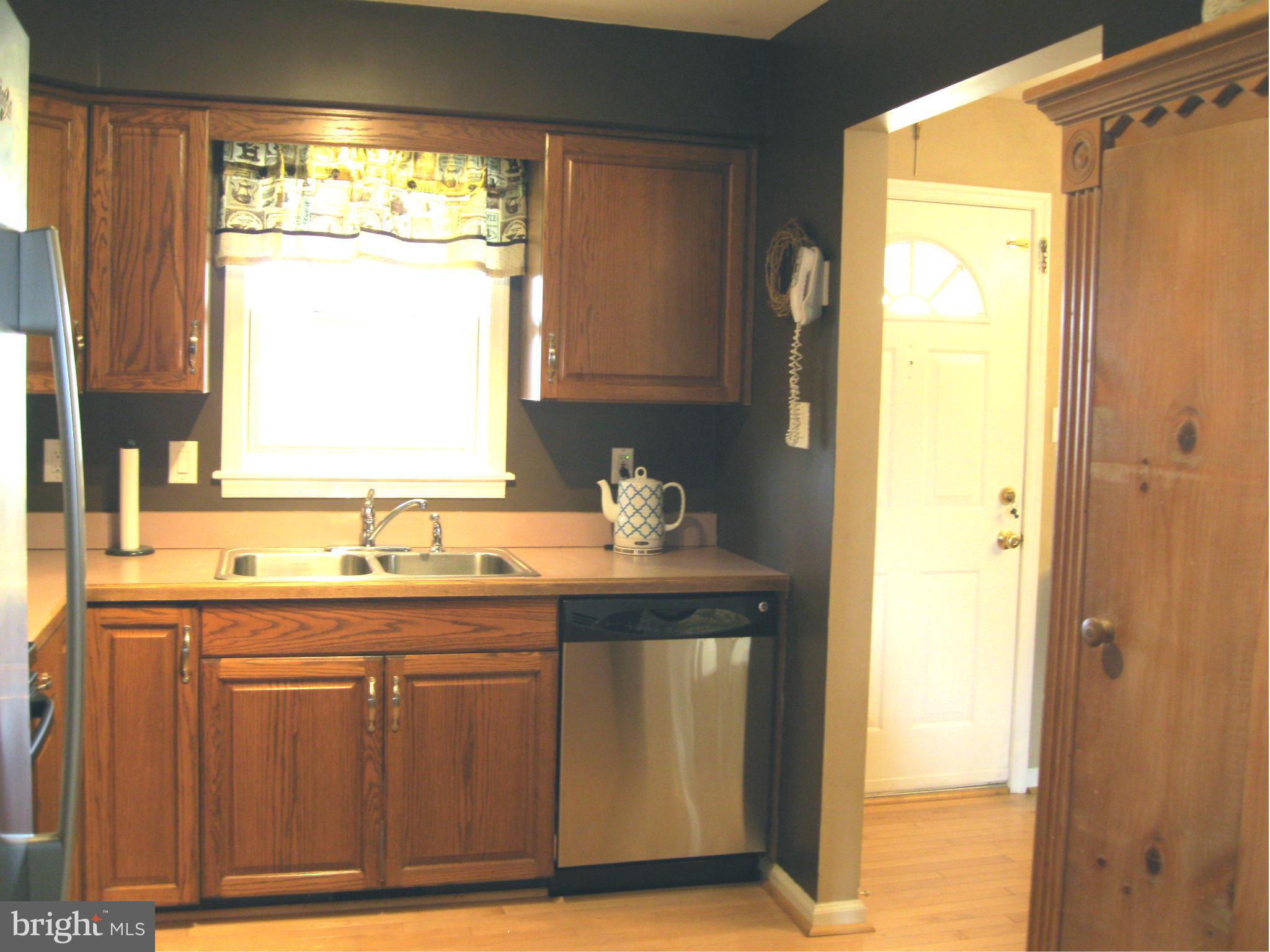 17086 Waterloo Road Amissville, VA 20106 - Photo 6 of 29 Kitchen