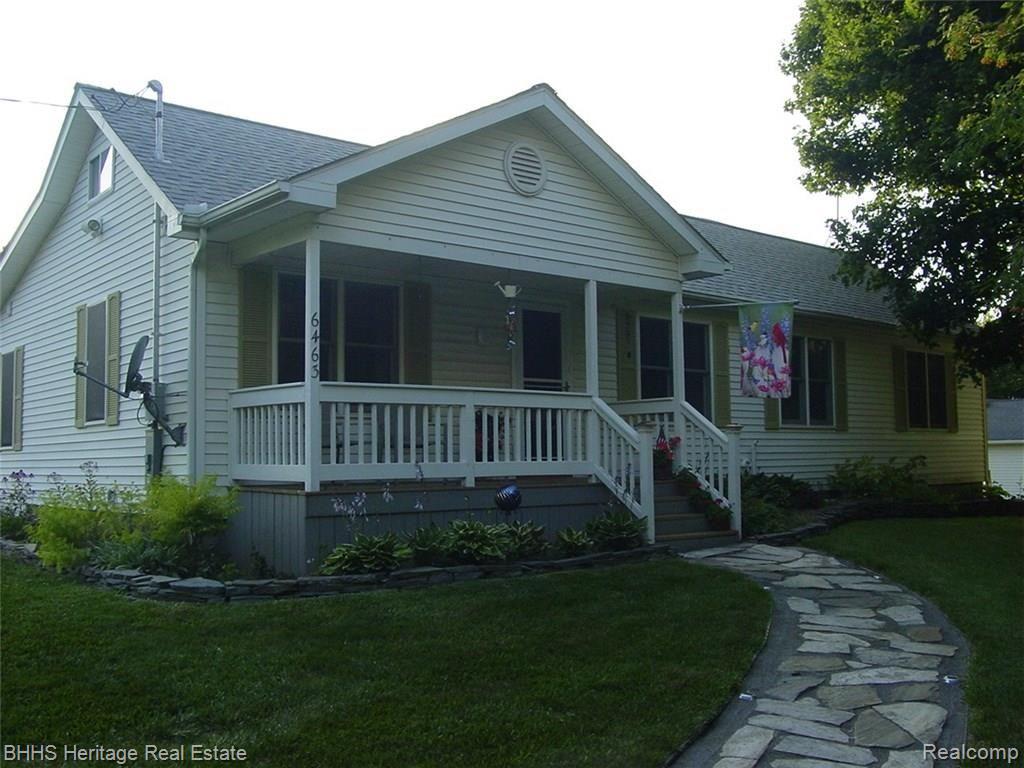 6463 Robb Road Fowlerville, MI 48836 - Photo 2 of 43