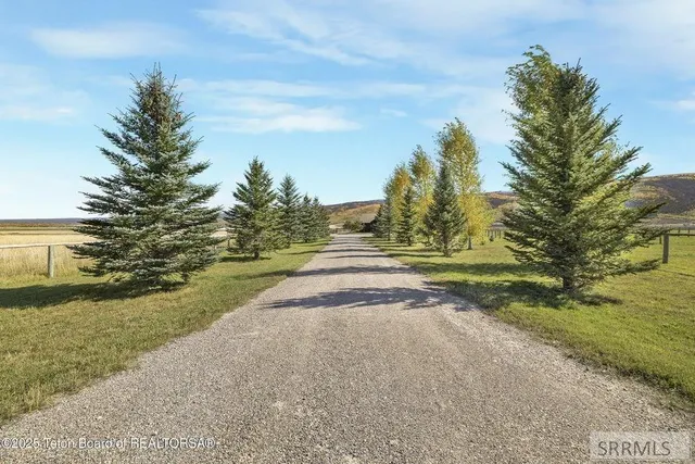 $1,495,000 | 1330 Larsen Lane, Driggs, ID 83422
