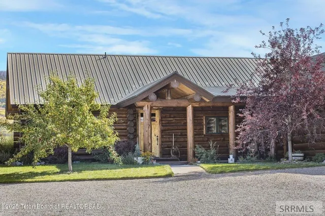 $1,495,000 | 1330 Larsen Lane, Driggs, ID 83422