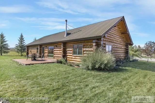 $1,495,000 | 1330 Larsen Lane, Driggs, ID 83422
