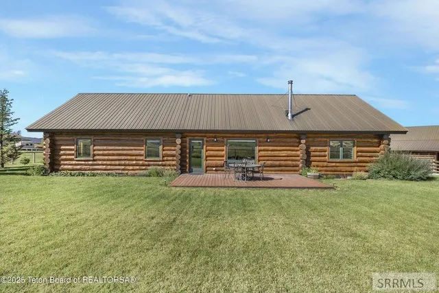 $1,495,000 | 1330 Larsen Lane, Driggs, ID 83422