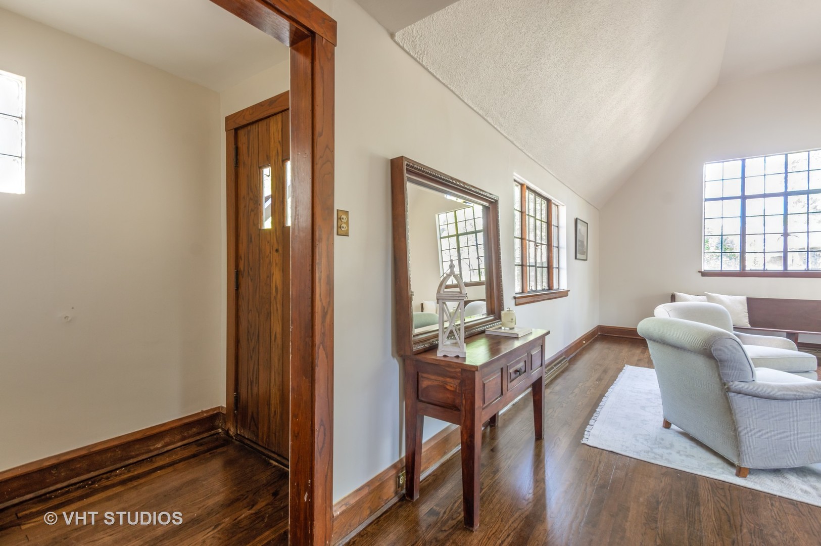 1112 Tower Road Winnetka, IL 60093 - Photo 4 of 33