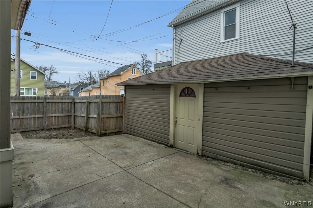 399 Fargo Avenue Buffalo, NY 14213 - Photo 32 of 33 Backyard