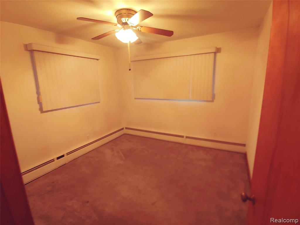 4122 Devon Road Royal Oak, MI 48073 - Photo 17 of 27