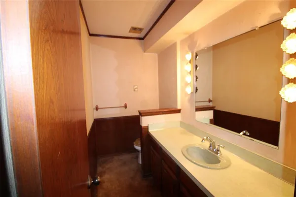 $359,000 | 6681 Farm To Market Road 3054, Malakoff, TX 75148