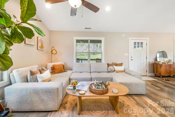 $515,000 | 38 Sunrise Drive, Mars Hill, NC 28754