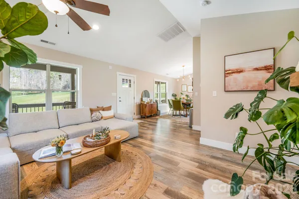 $515,000 | 38 Sunrise Drive, Mars Hill, NC 28754