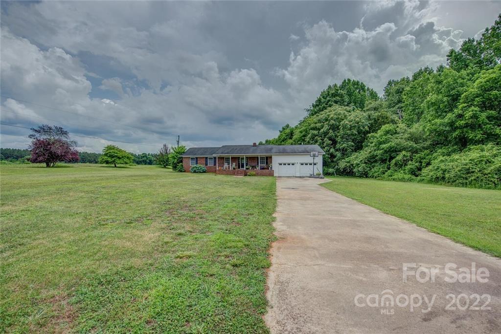 211 Beattie Road Kings Mountain, NC 28086 - Photo 4 of 25 Gallery Image 4