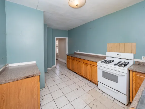 $149,000 | 935 Osborne Street, Kalamazoo, MI 49001