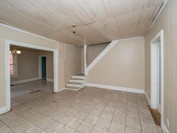 $149,000 | 935 Osborne Street, Kalamazoo, MI 49001