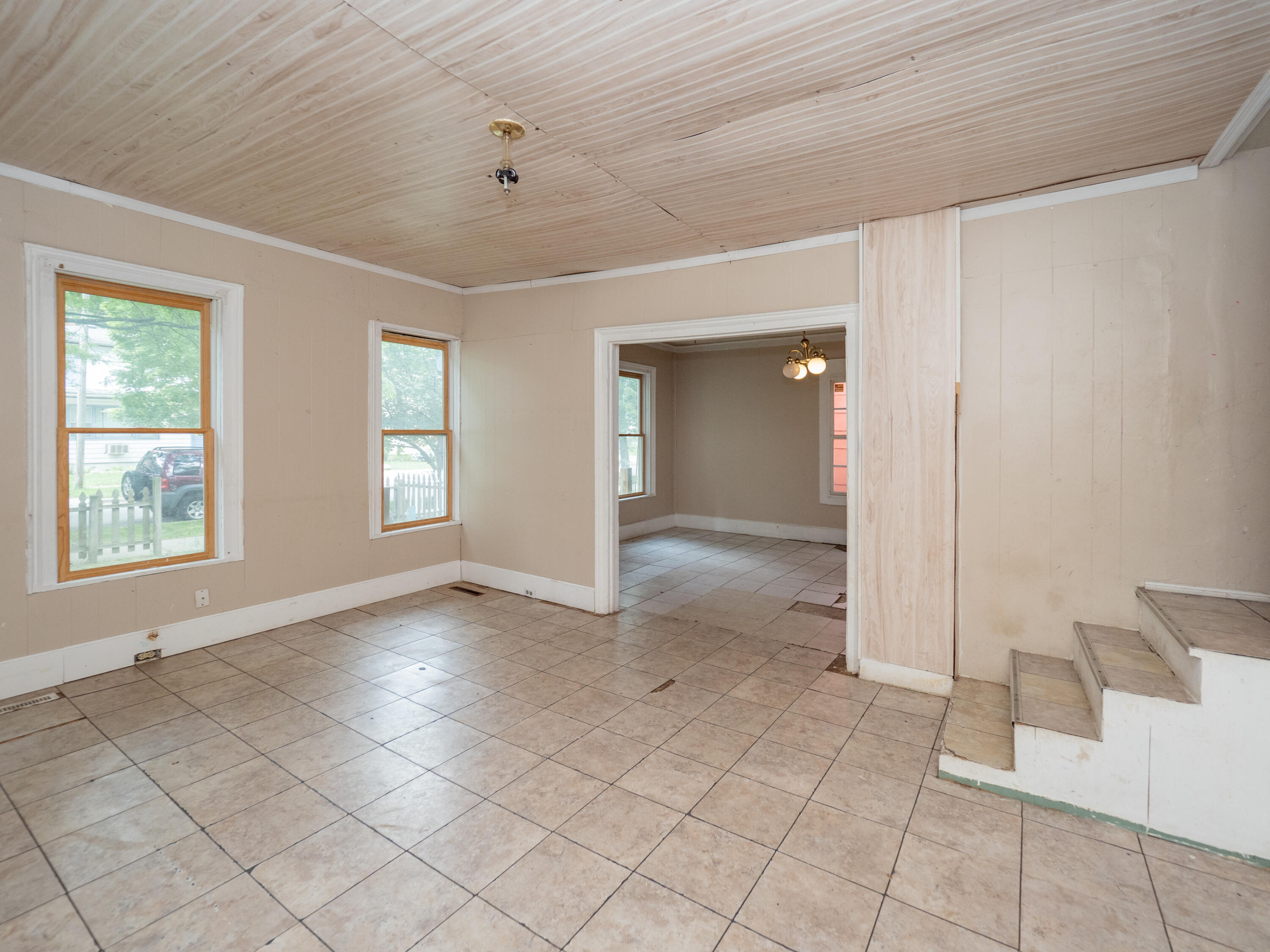 935 Osborne Street Kalamazoo, MI 49001 - Photo 18 of 40 935 Osborne St-111