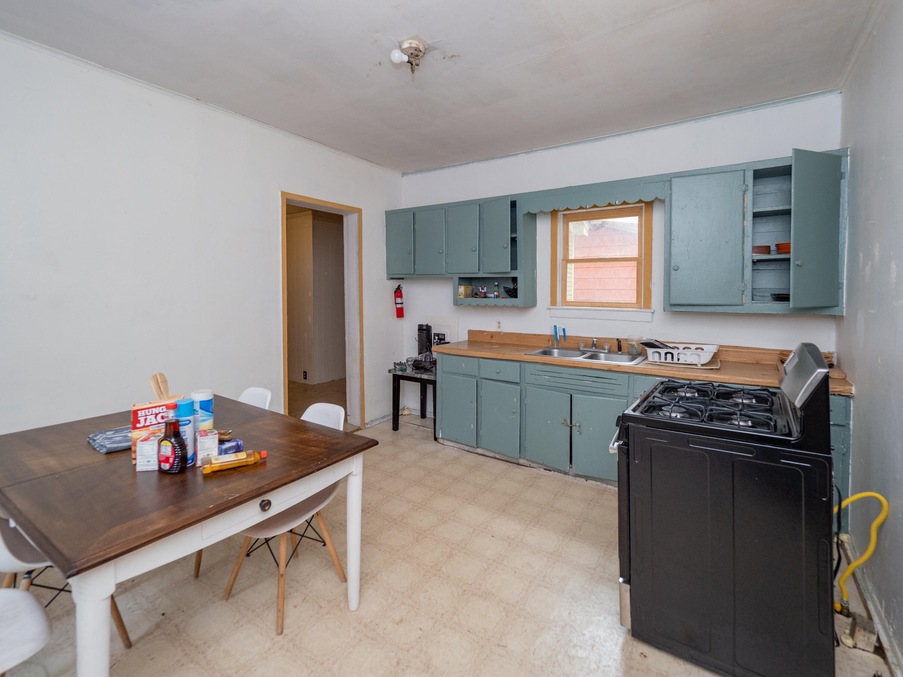 935 Osborne Street Kalamazoo, MI 49001 - Photo 27 of 40 935 Osborne St-131 (1)