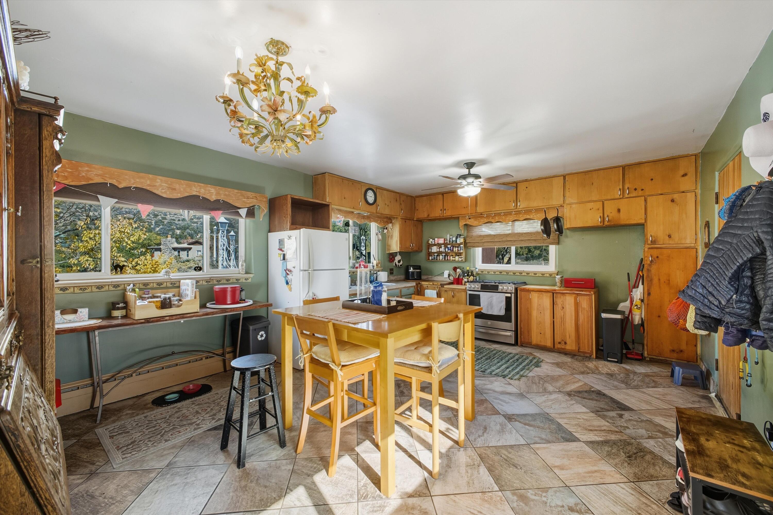 24 Matisse Road Albuquerque, NM 87123 - Photo 63 of 145 Gallery Image 63
