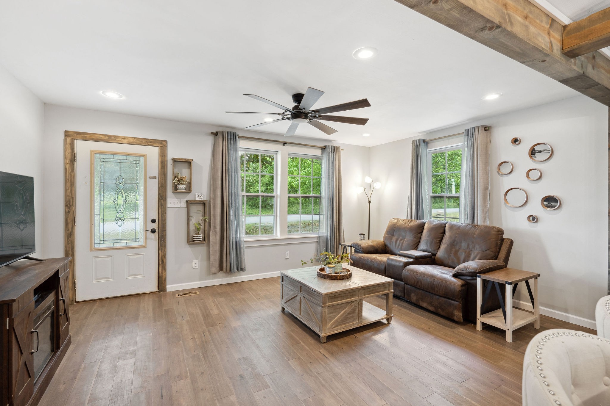 1829 Lockmiller Road Estill Springs, TN 37330 - Photo 5 of 41 Gallery Image 5