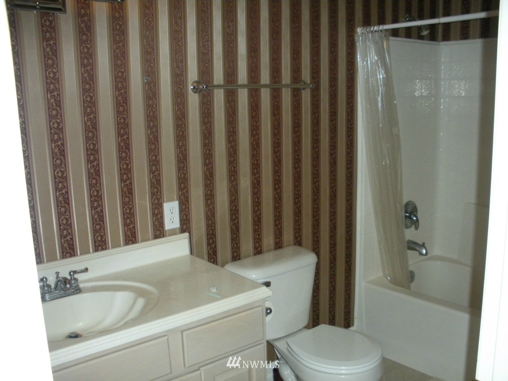 20920 Hobson Road Southwest Centralia, WA 98531 - Photo 8 of 15 Gallery Image 8