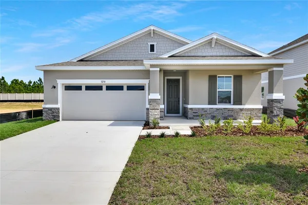 $389,999 | 3230 Macchi Avenue, Tavares, FL 32778