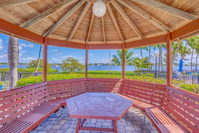 $319,000 | 102 Half Moon Circle, Unit B3, Hypoluxo, FL 33462