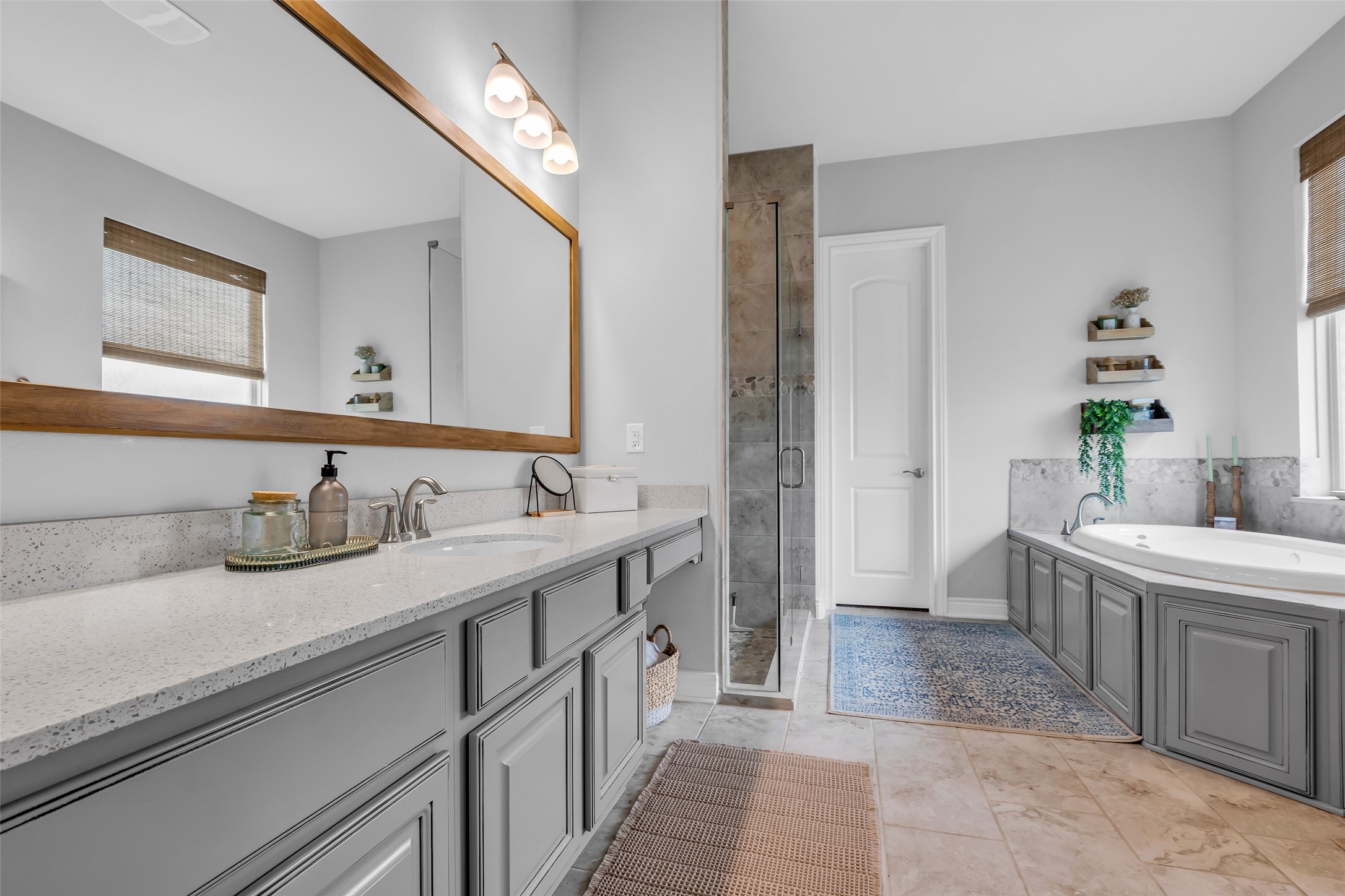 12253 Seagrape Lane Conroe, TX 77304 - Photo 11 of 50