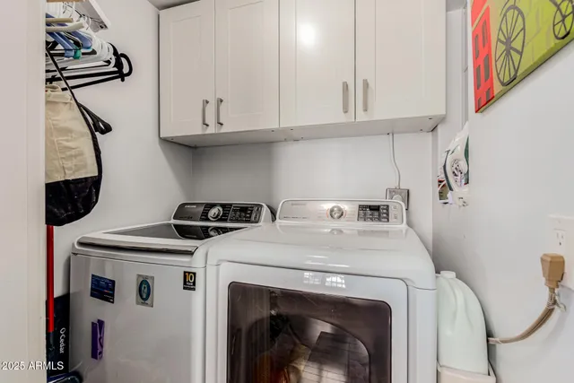 $634,000 | 702 West Cambridge Avenue, Phoenix, AZ 85007