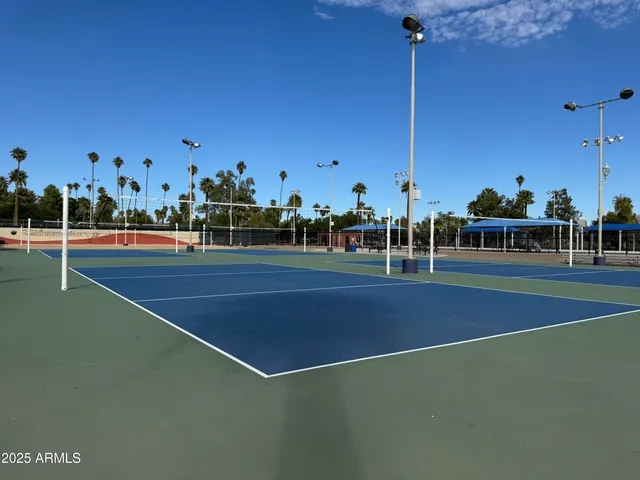 $634,000 | 702 West Cambridge Avenue, Phoenix, AZ 85007