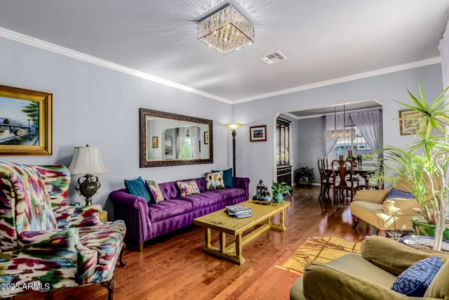 $634,000 | 702 West Cambridge Avenue, Phoenix, AZ 85007