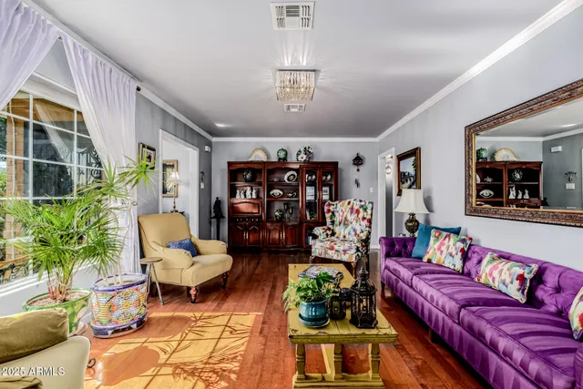 $634,000 | 702 West Cambridge Avenue, Phoenix, AZ 85007