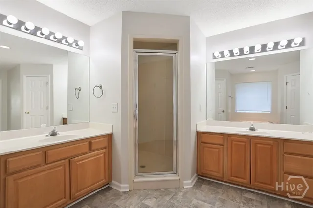 $369,500 | 105 Laurens Lane, Savannah, GA 31419