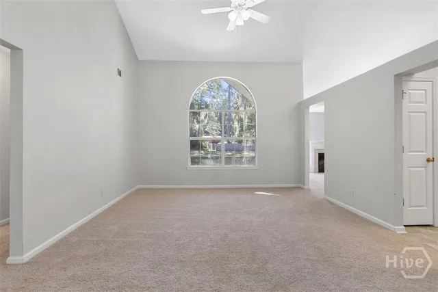 $369,500 | 105 Laurens Lane, Savannah, GA 31419