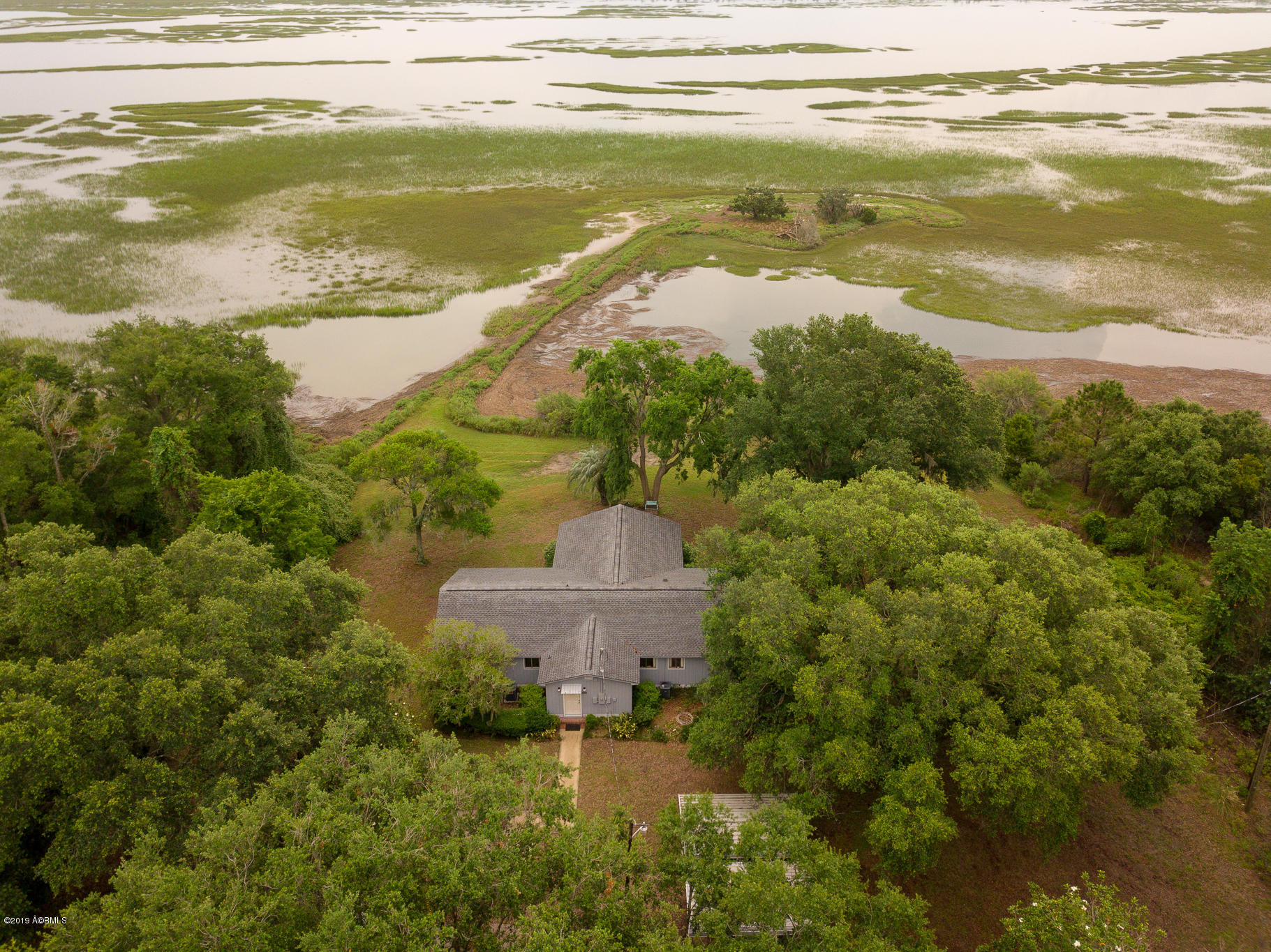 1657 Seaside Road St. Helena Island, SC 29920 - Photo 3 of 37 7