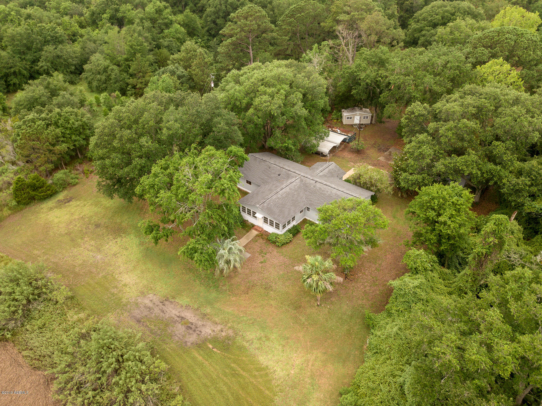 1657 Seaside Road St. Helena Island, SC 29920 - Photo 4 of 37 6