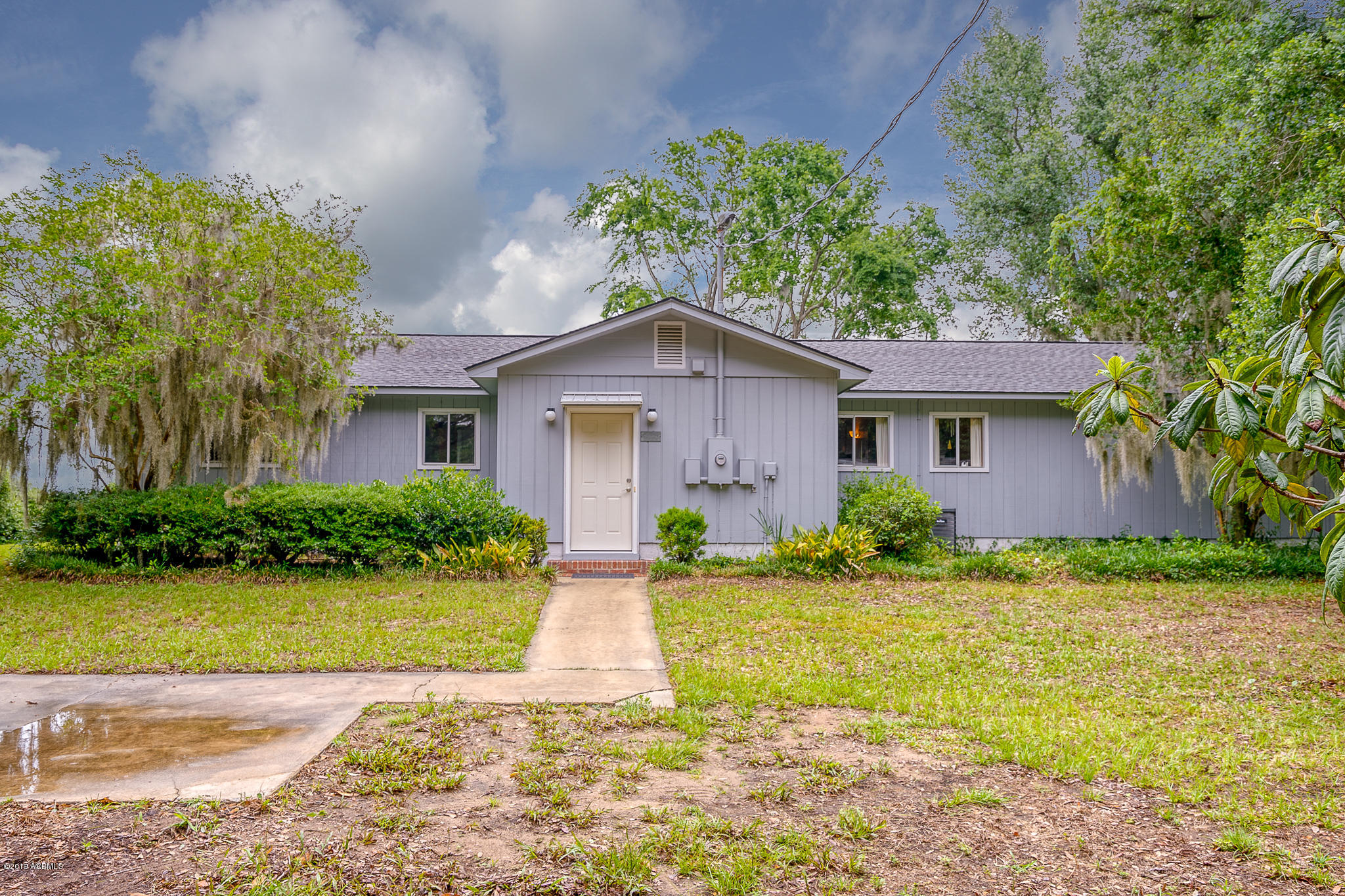 1657 Seaside Road St. Helena Island, SC 29920 - Photo 5 of 37 1