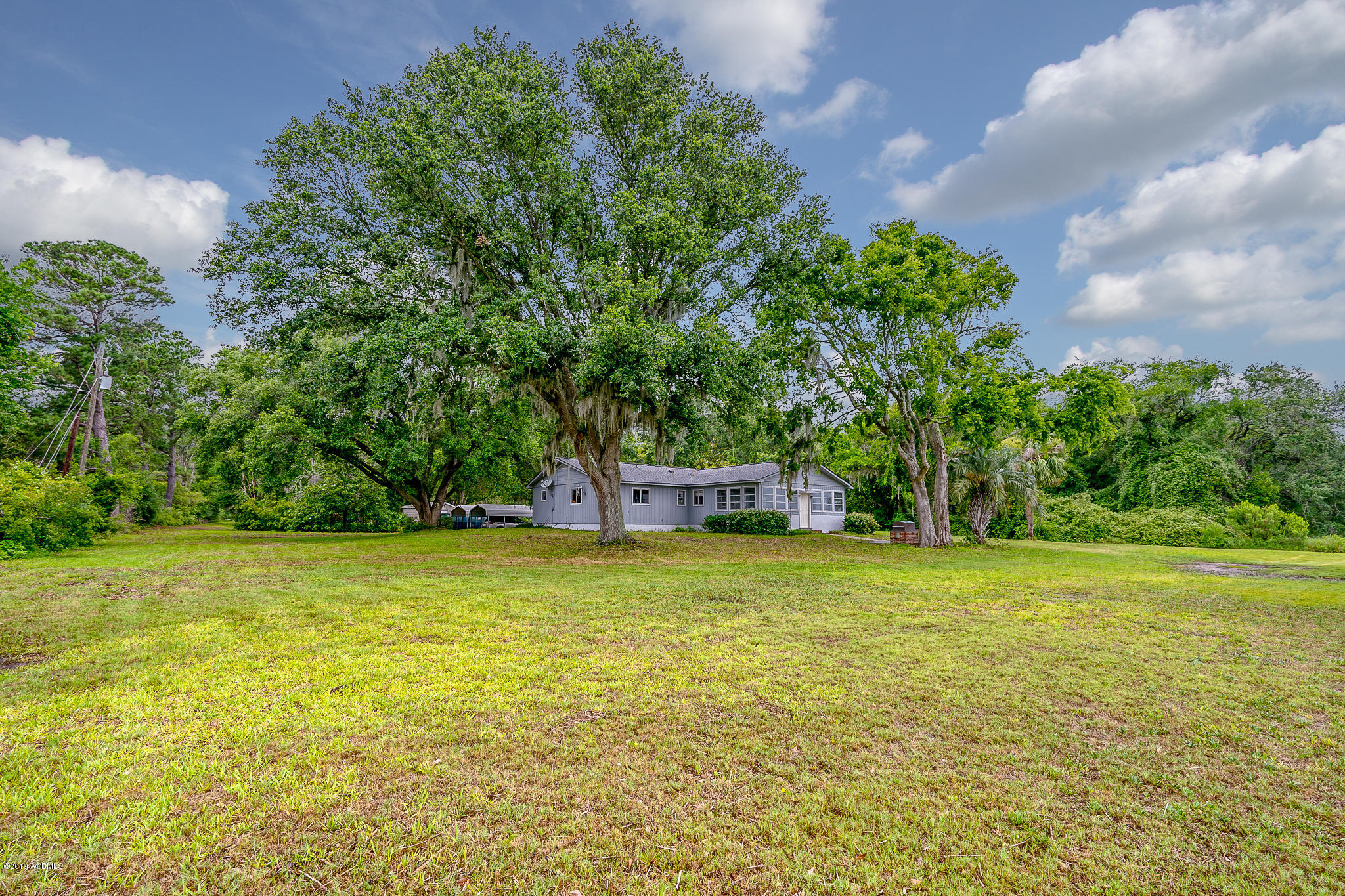 1657 Seaside Road St. Helena Island, SC 29920 - Photo 8 of 37 6