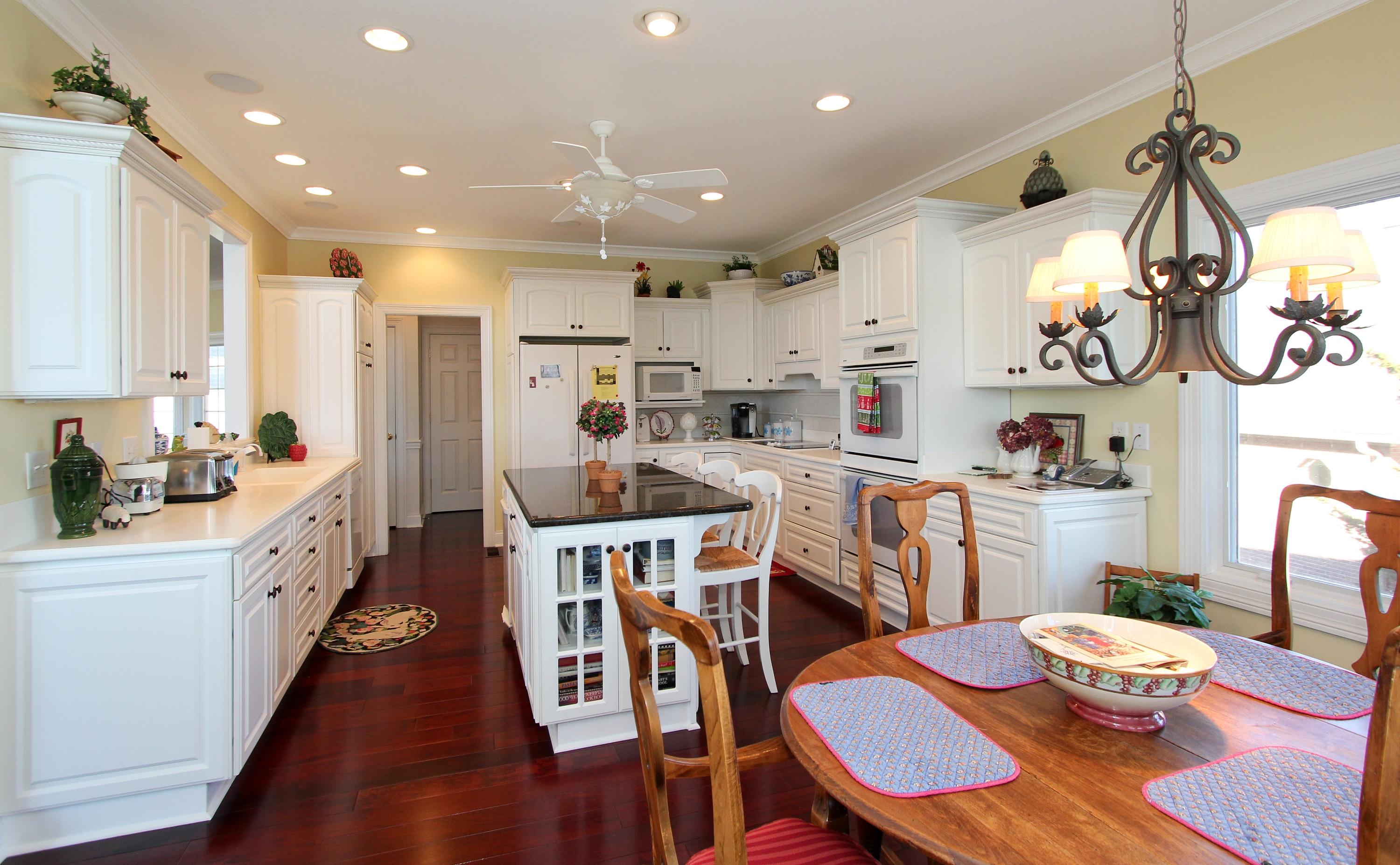 219 Sequoyah Road Loudon, TN 37774 - Photo 12 of 40 Kitchen V1