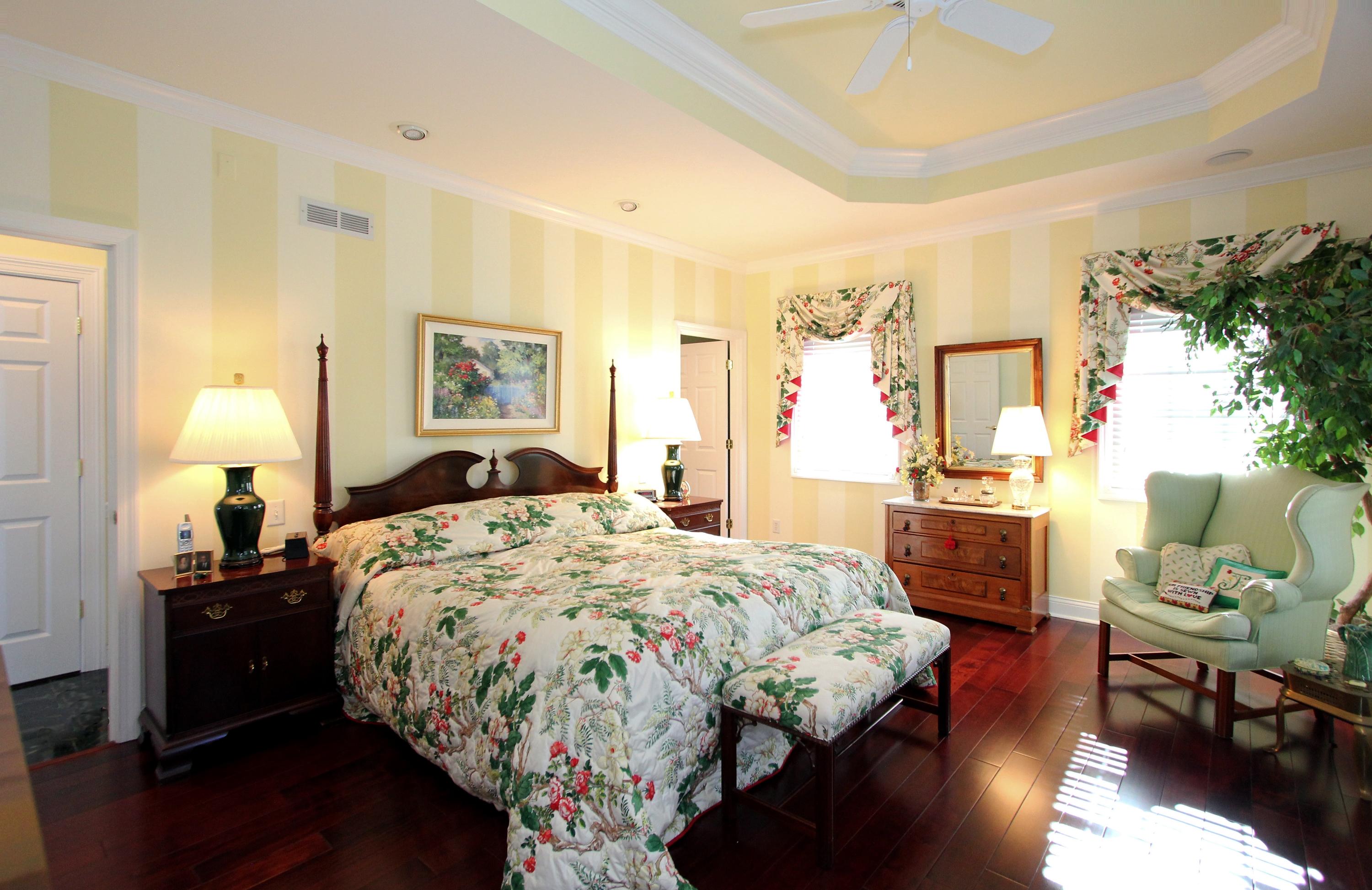 219 Sequoyah Road Loudon, TN 37774 - Photo 21 of 40 Master Bedroom V1