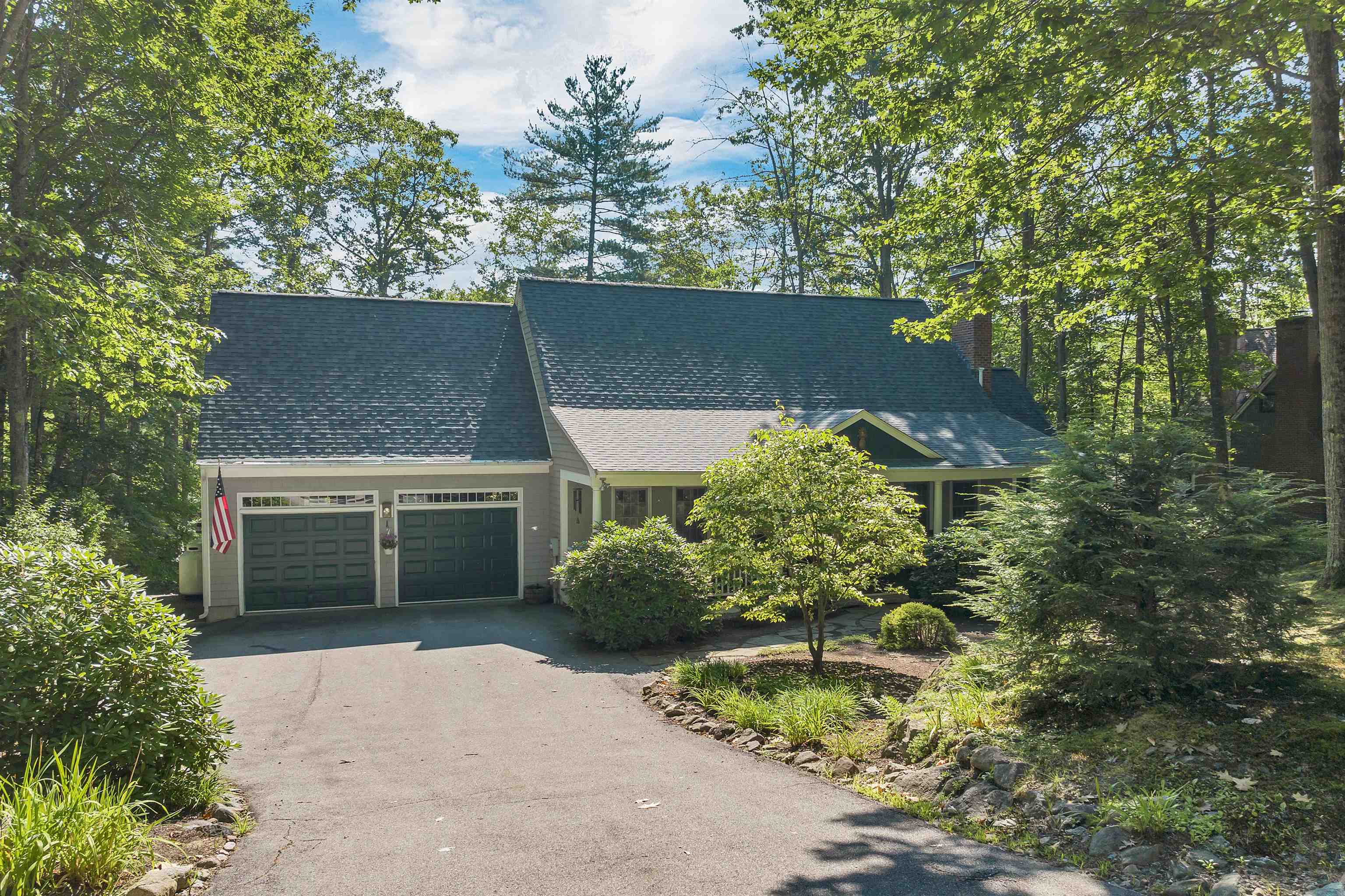 14 Eagle Trace Wolfeboro, NH 03894 - Photo 2 of 30