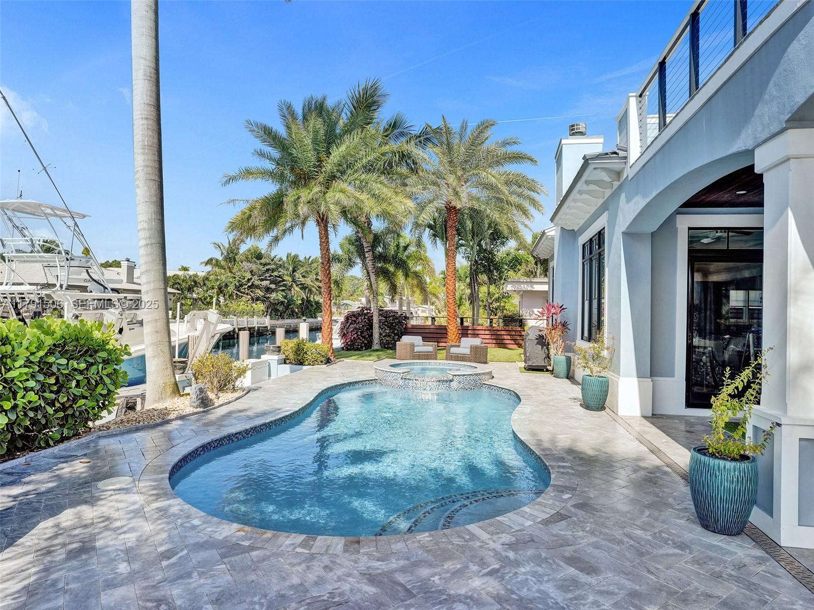 2340 Northeast 48th Street Lighthouse Point, FL 33064 - Photo 37 of 48