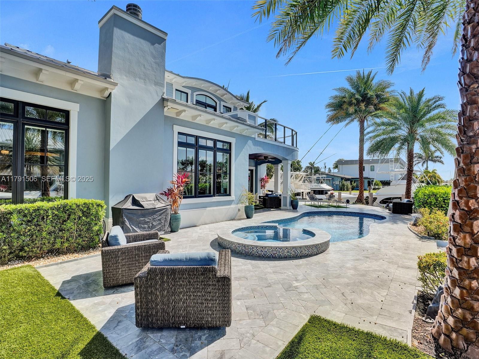 2340 Northeast 48th Street Lighthouse Point, FL 33064 - Photo 39 of 48