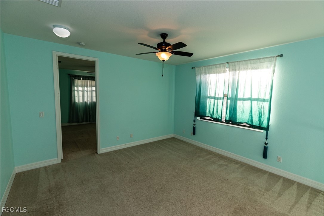 11660 Meadowrun Circle Fort Myers, FL 33913 - Photo 19 of 46