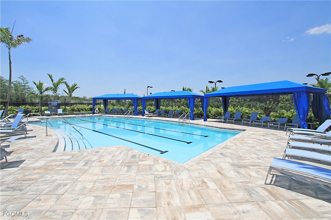 11660 Meadowrun Circle Fort Myers, FL 33913 - Photo 37 of 46