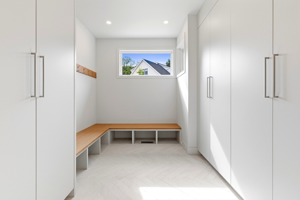 3 Linc Cole Lane Lexington, MA 02421 - Photo 3 of 24