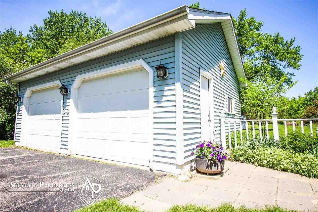 7049 East Carpenter Road Davison, MI 48423 - Photo 17 of 20