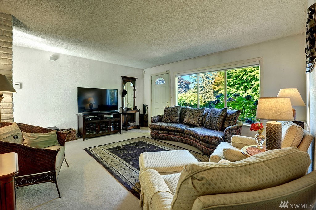 2323 Northeast 27th Street Renton, WA 98056 - Photo 8 of 18