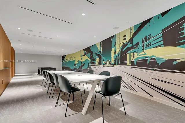 $27,000 | 300 Biscayne Blvd Way, Unit 5105W, Miami, FL 33131