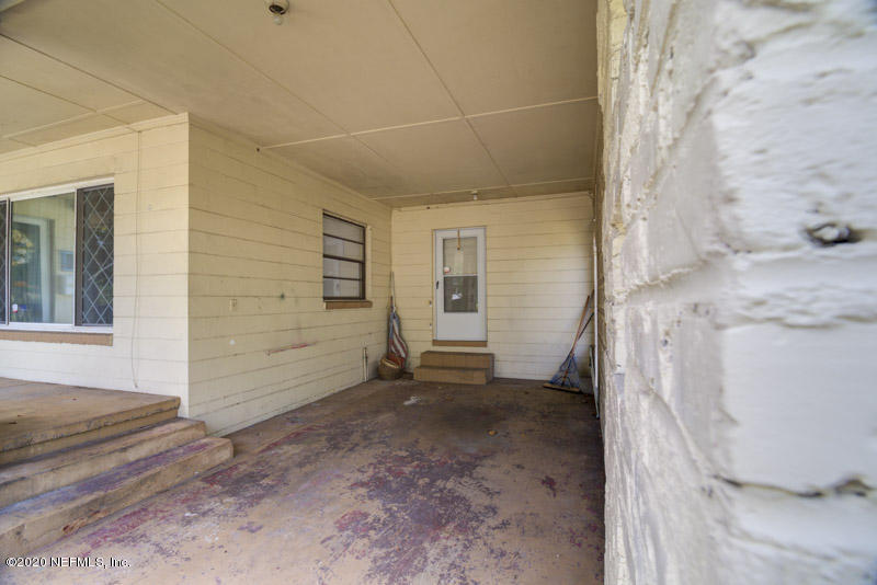2551 Gayland Road Jacksonville, FL 32218 - Photo 11 of 45 Carport